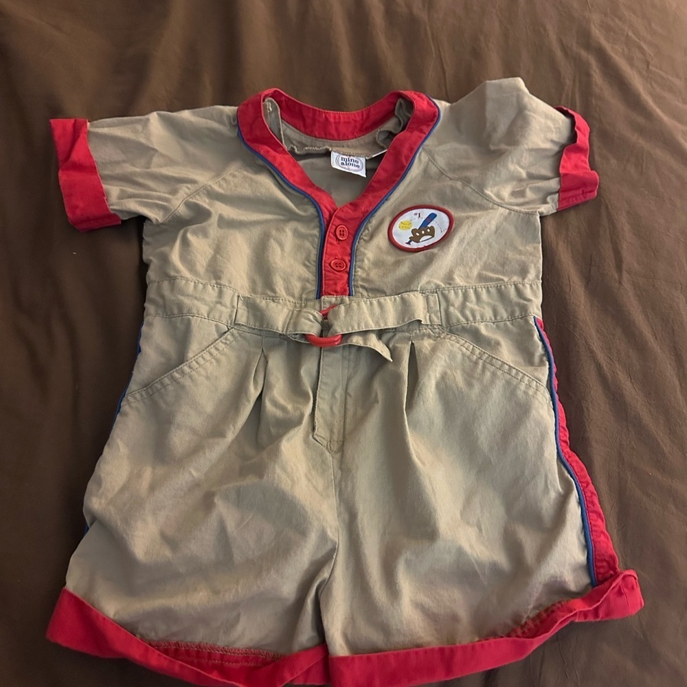 Vintage boy Romper Beige and Red Short Sleeve